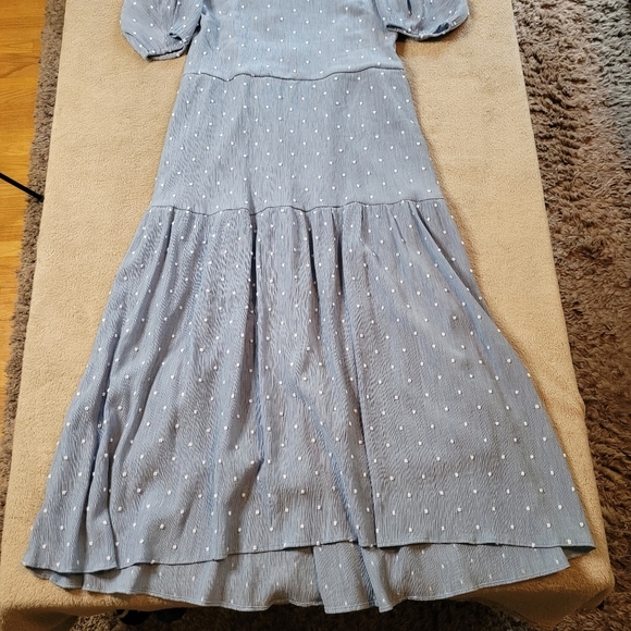 Moon River Back Cut-Out Clip Dot Tiered Midi Dress From Anthropologie - Picture 7 of 16